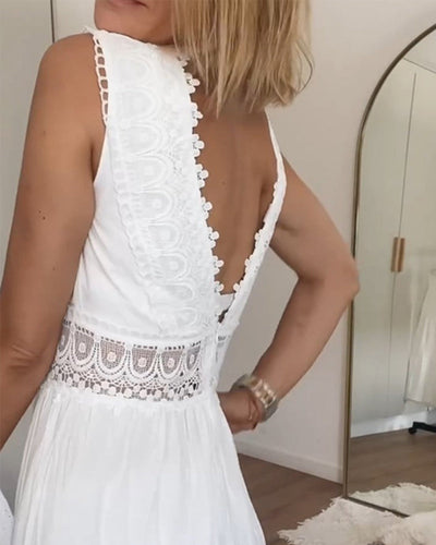 Kim | Elegance in Lace V-Neck Dress (Almost Gone)